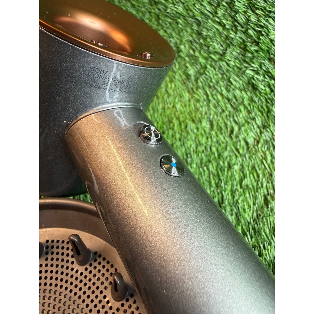 Dyson Supersonic Hair Dryer Iron Copper HD07 with 5 Magnetic Attachments - Picture 9 of 10